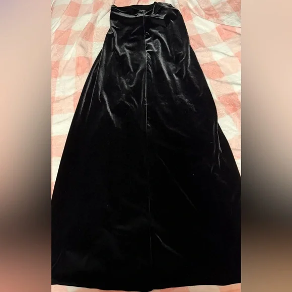 NWOT Blackmilk Black Thigh slit Maxi Skirt - Picture 3 of 3